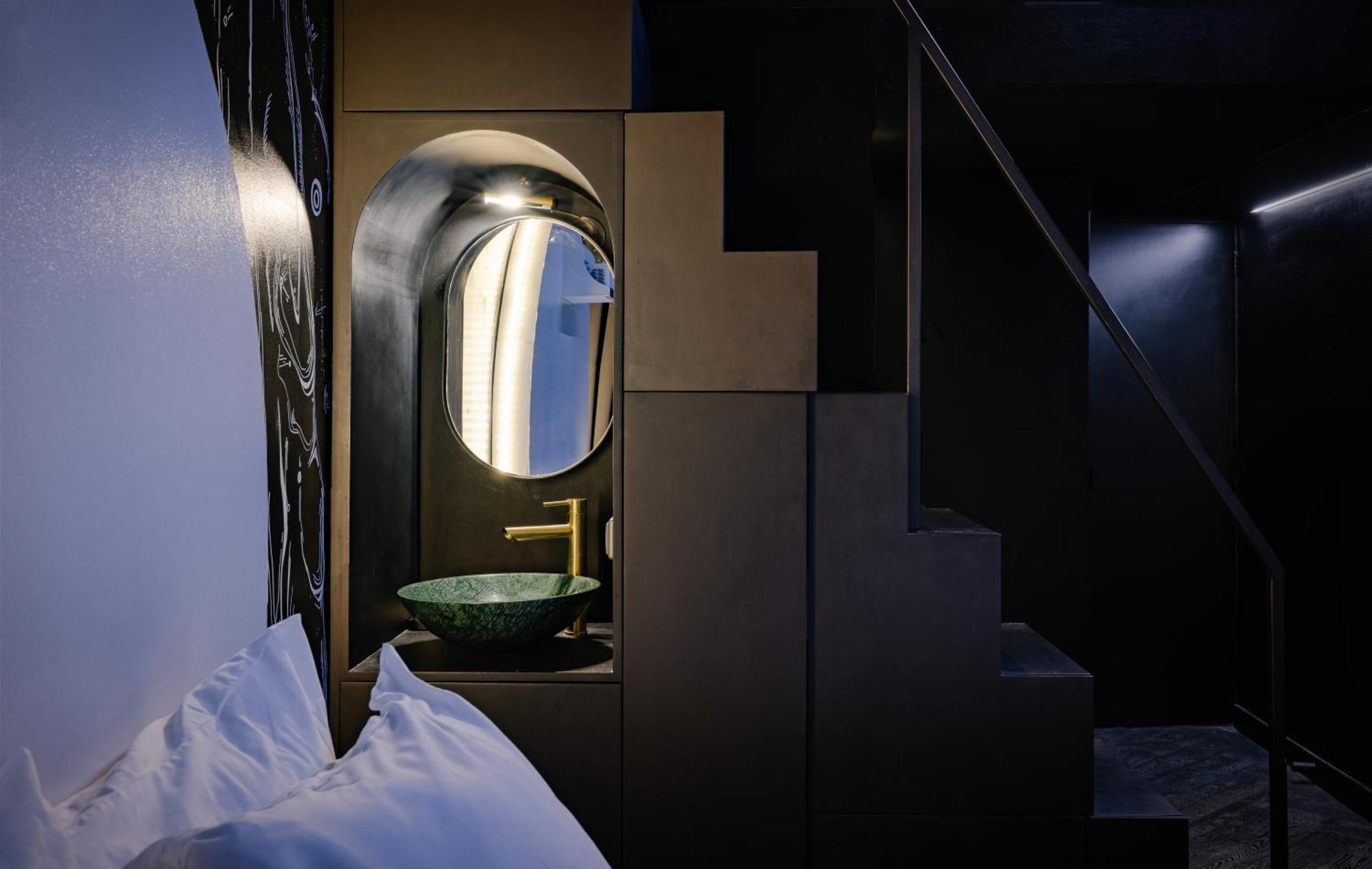 Supper Hotel Amsterdam Ngoại thất bức ảnh