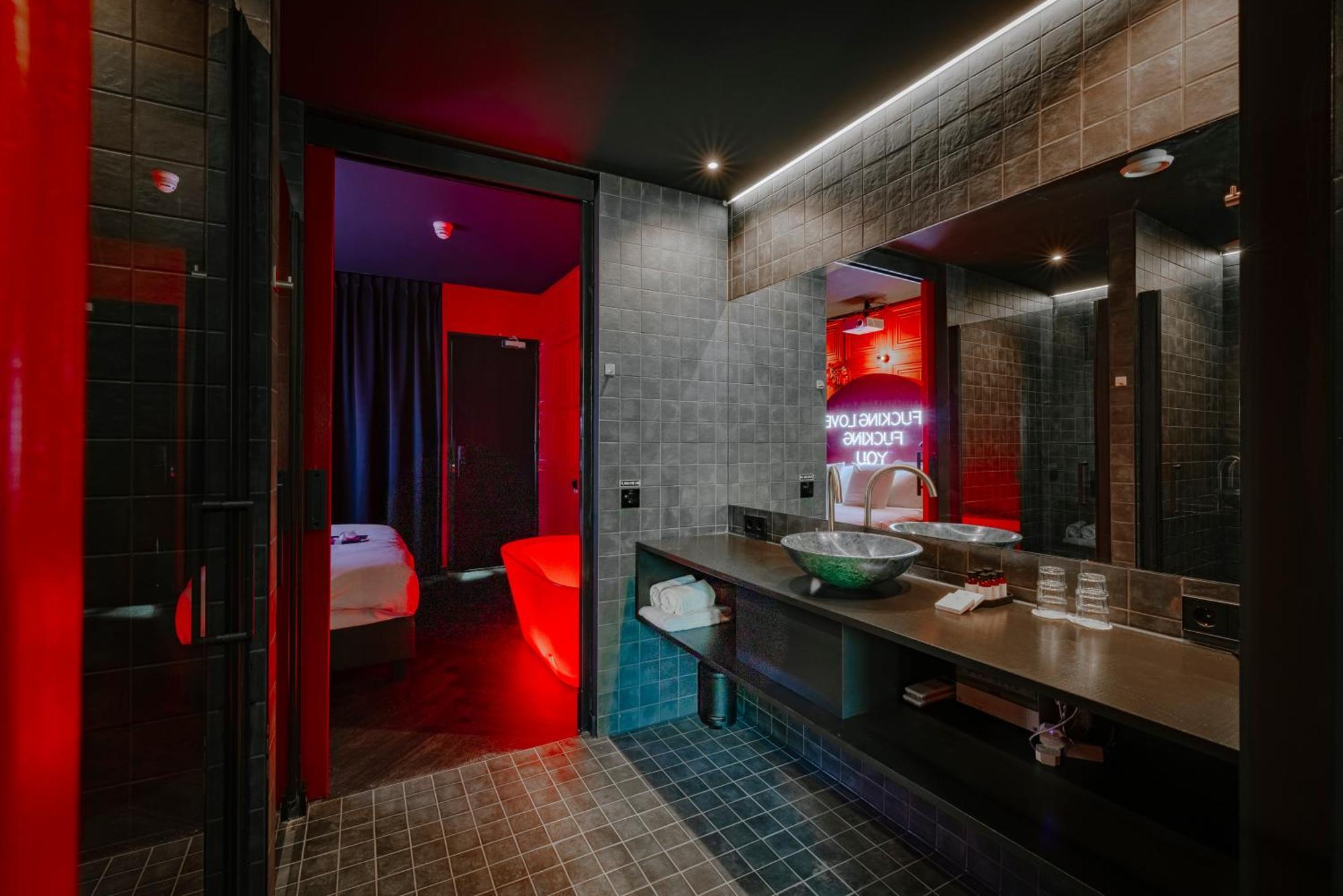 Supper Hotel Amsterdam Ngoại thất bức ảnh